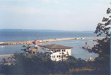 Le port de Sassnitz, vu d'un restaurant plus haut