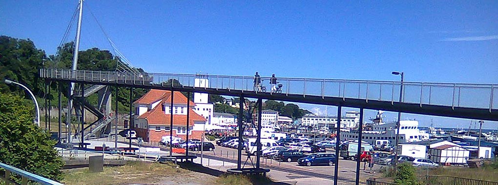 Baugrundstück im Nationalpark Jasmund in Hagen (Lohme) auf der Insel Rügen zu verkaufen: der Hafen von Sassnitz